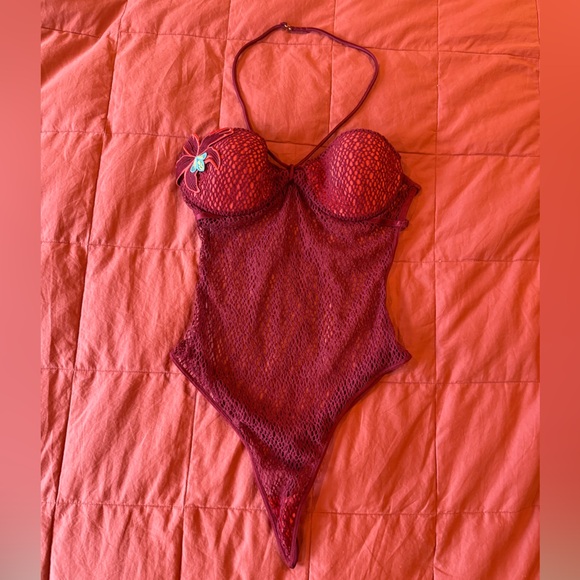 RARE VS, Open back Maroon Mesh Bandeau Bodysuit w/ Tropical Flower Detail - Picture 2 of 10